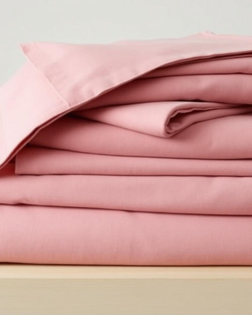Folded percale mauve sheets